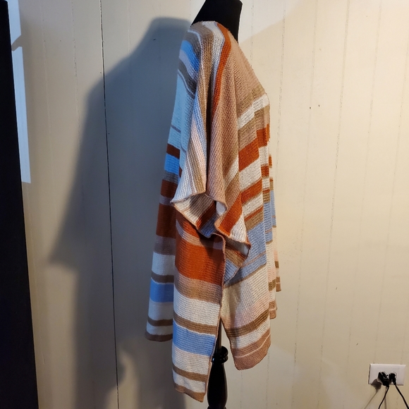 Francesca's Daisy Striped Ruana Southwest Kimono Light Knit Cardigan Cape OS - Picture 5 of 6